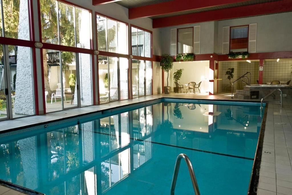 Riviera Village Green Hotel Complex Βερνόν Εξωτερικό φωτογραφία
